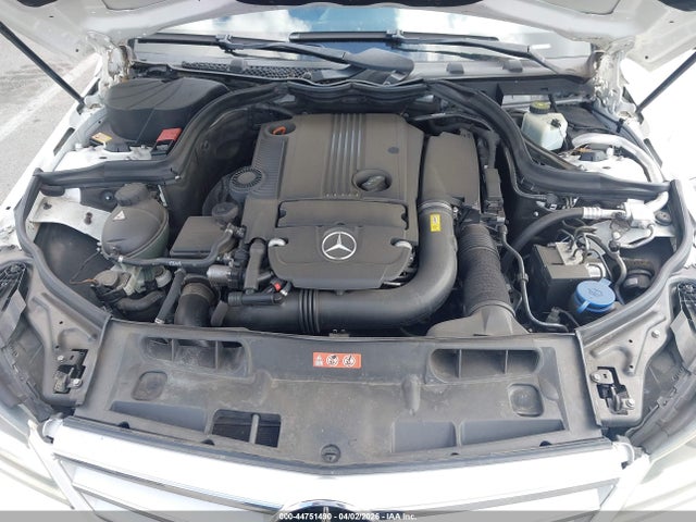 44751490 :رقم المزاد ، WDDGF4HB1DR264037 vin ، 2013 Mercedes-benz C 250 Sport مزاد بيع