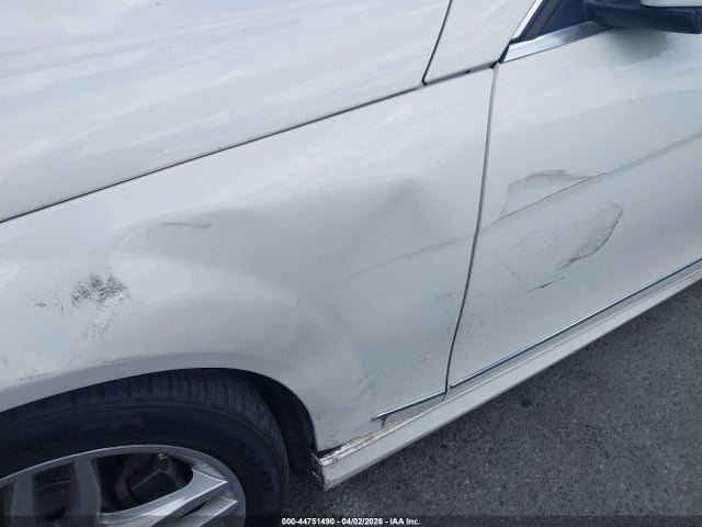 44751490 :رقم المزاد ، WDDGF4HB1DR264037 vin ، 2013 Mercedes-benz C 250 Sport مزاد بيع