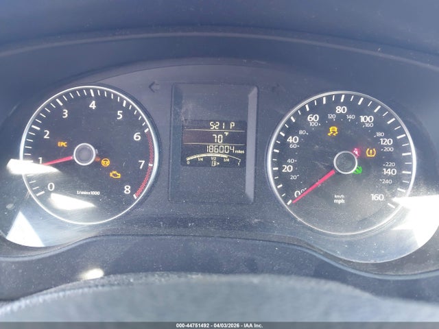 3VWD07AJ4EM229574 Volkswagen Jetta 1.8t Se
