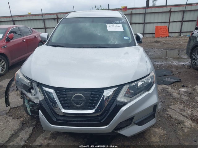 2017 Nissan Rogue S მანქანა იყიდება აუქციონზე, vin: KNMAT2MT6HP601007, აუქციონის ნომერი: 44751508