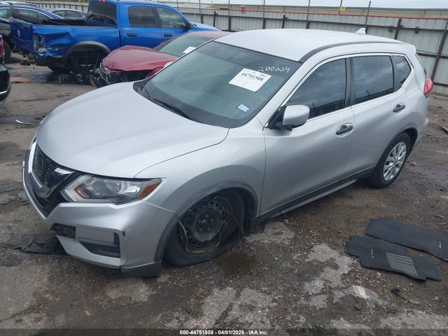 2017 Nissan Rogue S მანქანა იყიდება აუქციონზე, vin: KNMAT2MT6HP601007, აუქციონის ნომერი: 44751508