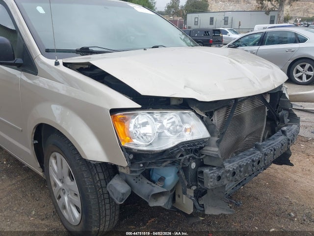 2C4RDGBG6FR542281 Dodge Grand Caravan Se