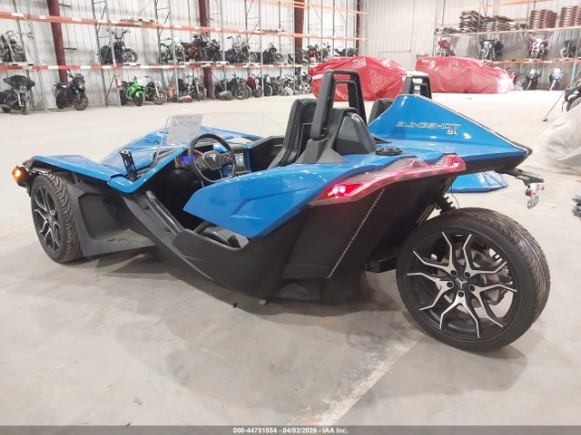 2020 Polaris Slingshot Sl მანქანა იყიდება აუქციონზე, vin: 57XAAPHD3L8137240, აუქციონის ნომერი: 44751554