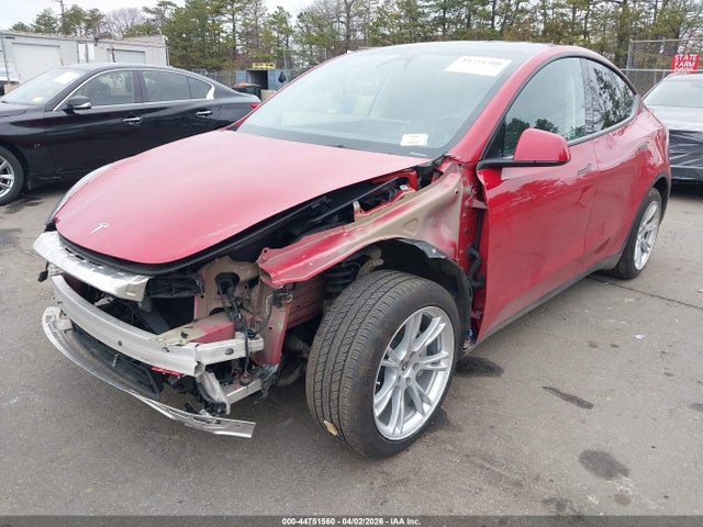 2023 TESLA MODEL Y 7SAYGAEE0PF915745 Photo 1