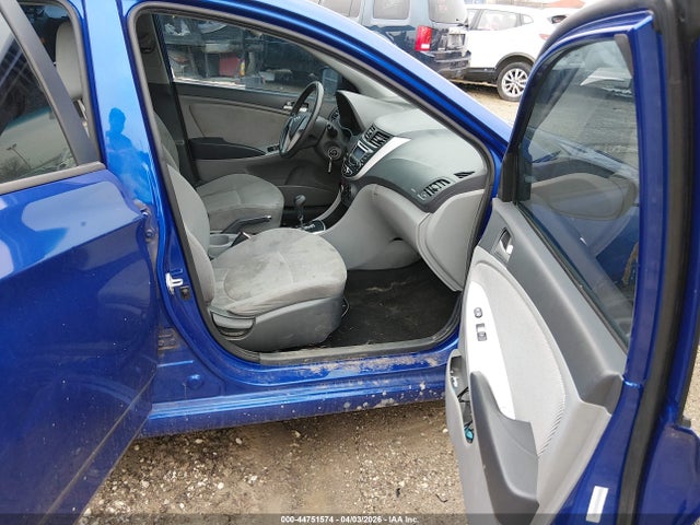 2013 Hyundai Accent Gls მანქანა იყიდება აუქციონზე, vin: KMHCT4AE2DU397971, აუქციონის ნომერი: 44751574