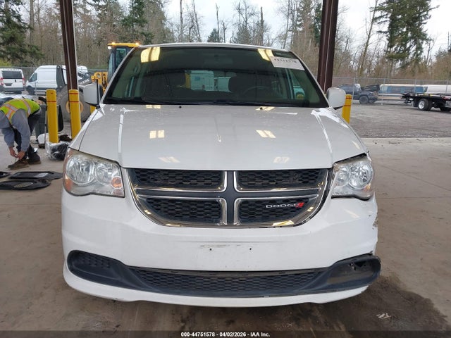 44751578 :رقم المزاد ، 2C4RDGCG8GR396160 vin ، 2016 Dodge Grand Caravan Sxt مزاد بيع