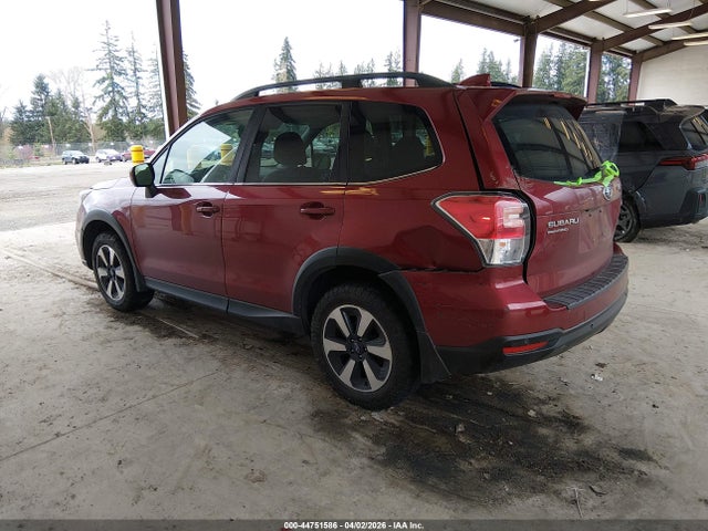 2018 SUBARU FORESTER JF2SJARC0JH565104 Photo 2