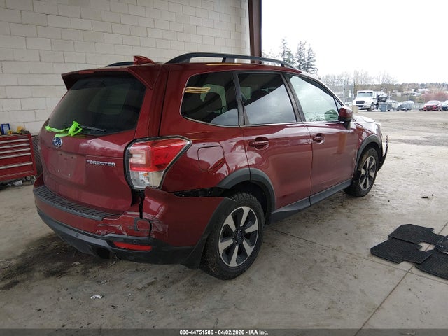 2018 SUBARU FORESTER JF2SJARC0JH565104 Photo 3