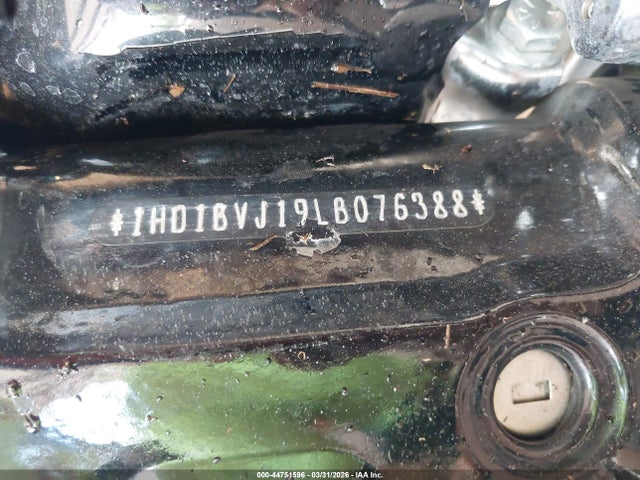 2020 HARLEY-DAVIDSON FXST 1HD1BVJ19LB076388 Photo 9