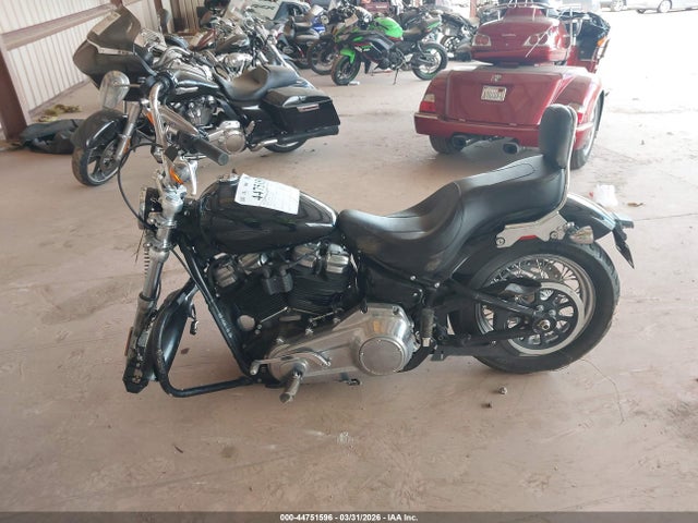 1HD1BVJ19LB076388 Harley-Davidson FXST