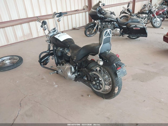 2020 HARLEY-DAVIDSON FXST 1HD1BVJ19LB076388 Photo 2