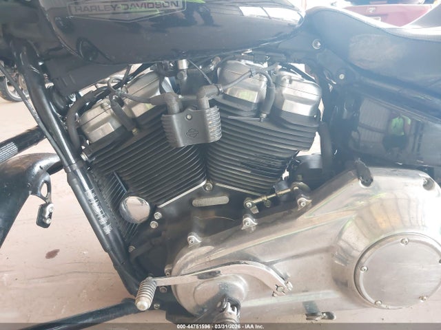 2020 HARLEY-DAVIDSON FXST 1HD1BVJ19LB076388 Photo 8