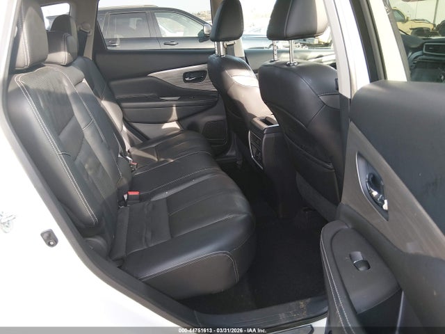 5N1AZ2MH8HN113016 Nissan MURANO SL