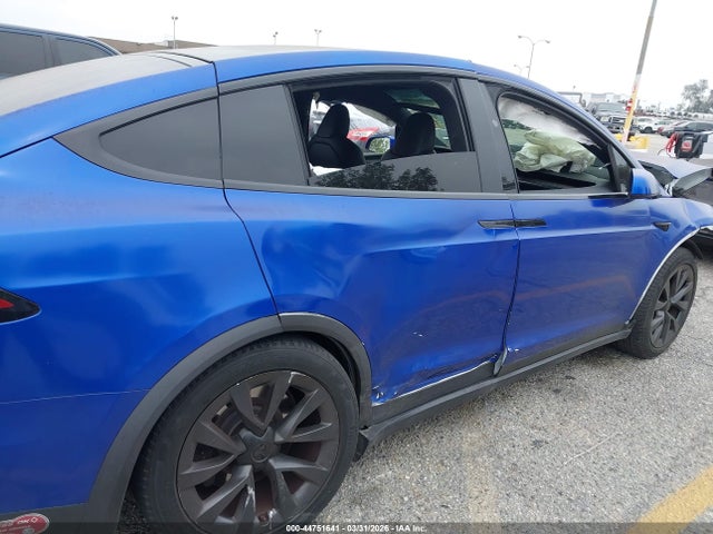 44751641 :رقم المزاد ، 7SAXCAE50PF380469 vin ، 2023 Tesla Model X Dual Motor All-wheel Drive/standard Range مزاد بيع