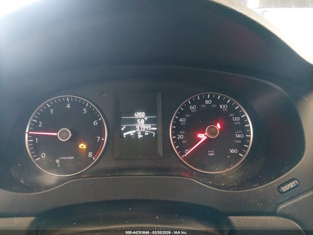 44751646 :رقم المزاد ، 3VWDX7AJ5DM436548 vin ، 2013 Volkswagen Jetta 2.5l Se مزاد بيع