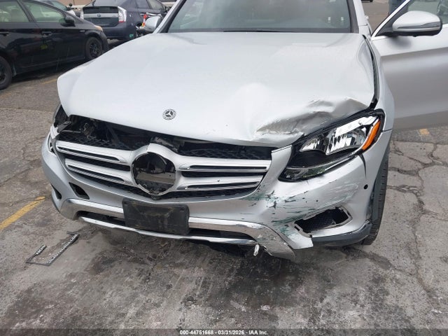 Mercedes-Benz GLC 300 2019 WDC0G4JB3KF596198 Image 6