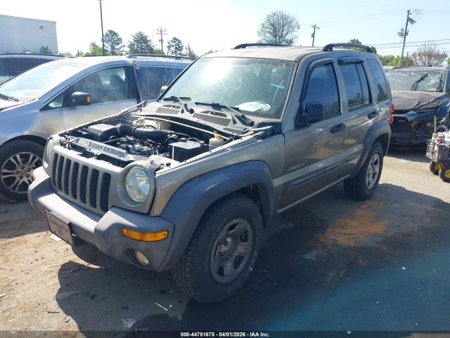 44751675 :رقم المزاد ، 1J4GL48KX4W231987 vin ، 2004 Jeep Liberty Sport مزاد بيع