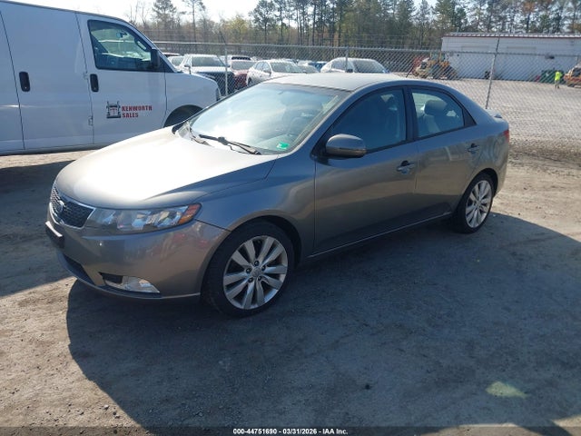 44751690 :رقم المزاد ، KNAFW4A30D5670484 vin ، 2013 Kia Forte Sx مزاد بيع
