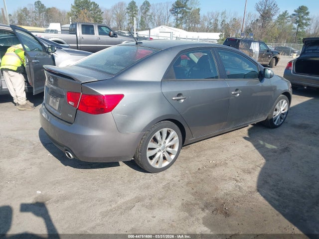 44751690 :رقم المزاد ، KNAFW4A30D5670484 vin ، 2013 Kia Forte Sx مزاد بيع