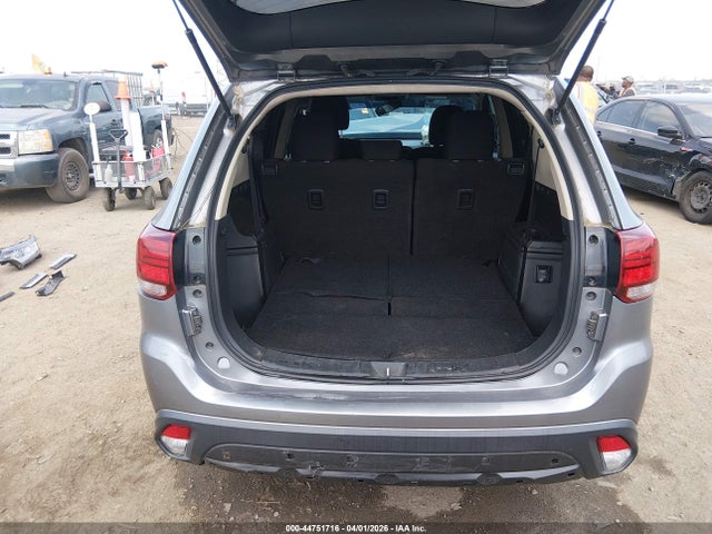 44751716 :رقم المزاد ، JA4AD2A34LZ012241 vin ، 2020 Mitsubishi Outlander Es 2.4 مزاد بيع