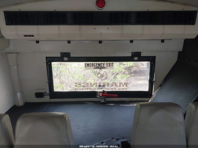 Ic Corporation 3000 Re 2015 4DRBXAAN6FB716172 Image 14