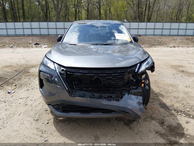 2023 Nissan Rogue S Fwd მანქანა იყიდება აუქციონზე, vin: 5N1BT3AA9PC790797, აუქციონის ნომერი: 44751732