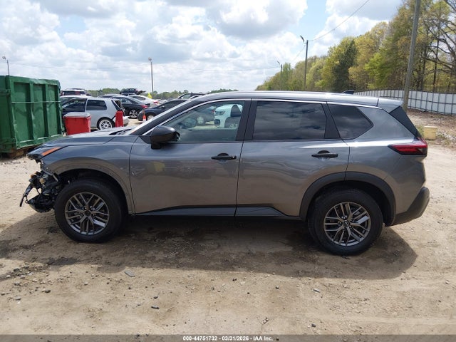 2023 Nissan Rogue S Fwd მანქანა იყიდება აუქციონზე, vin: 5N1BT3AA9PC790797, აუქციონის ნომერი: 44751732