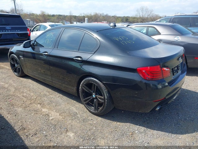 2012 BMW 535I WBAFU7C57CDU62046 Photo 2
