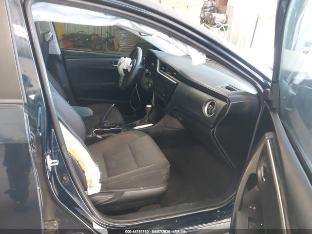 2T1BURHE1JC972554 Toyota COROLLA LE