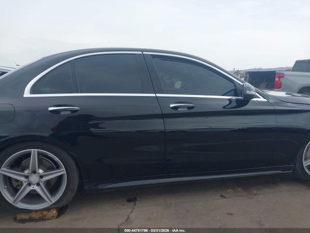 55SWF4JB5GU173930 Mercedes-Benz C 300 Sport