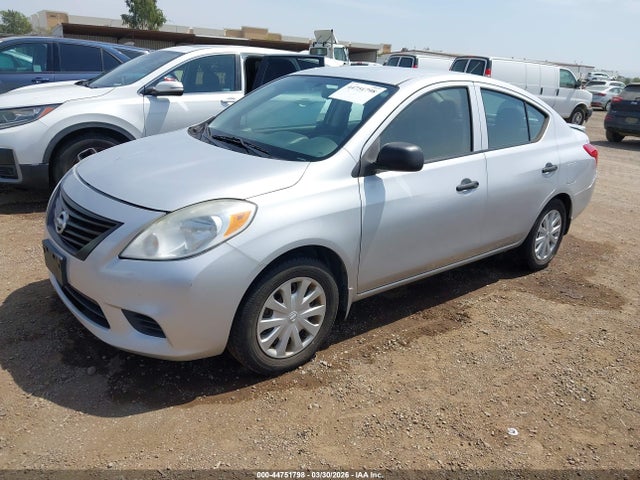 3N1CN7AP8EL854329 Nissan Versa 1.6 S+