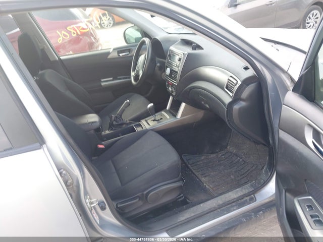2013 SUBARU FORESTER JF2SHADC8DH422375 Photo 4