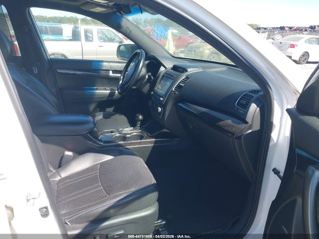 5XYKWDA79EG439760 KIA Sorento Limited V6
