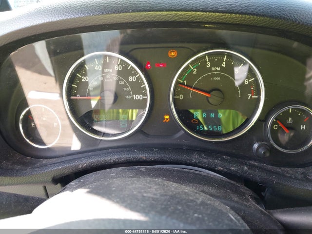 44751816 :رقم المزاد ، 1C4BJWDG8DL698264 vin ، 2013 Jeep Wrangler Unlimited Sport مزاد بيع