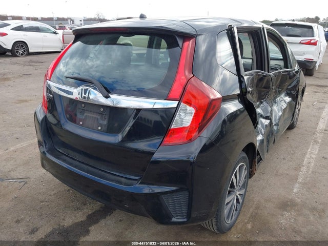 44751832 :رقم المزاد ، 3HGGK5H83FM741878 vin ، 2015 Honda Fit Ex/ex-l مزاد بيع