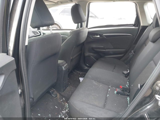44751832 :رقم المزاد ، 3HGGK5H83FM741878 vin ، 2015 Honda Fit Ex/ex-l مزاد بيع