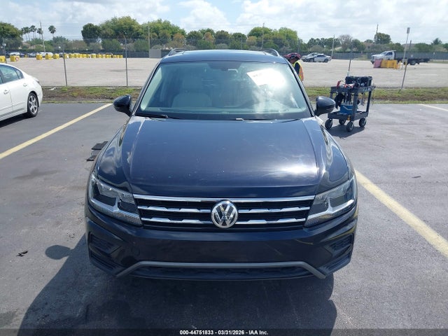 Продаж на аукціоні авто 2019 Volkswagen Tiguan 2.0t Se/2.0t Sel/2.0t Sel R-line/2.0t Sel R-line Black, vin: 3VV3B7AX2KM092208, номер лоту: 44751833