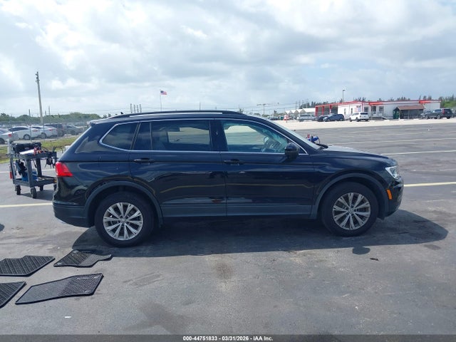 Продаж на аукціоні авто 2019 Volkswagen Tiguan 2.0t Se/2.0t Sel/2.0t Sel R-line/2.0t Sel R-line Black, vin: 3VV3B7AX2KM092208, номер лоту: 44751833