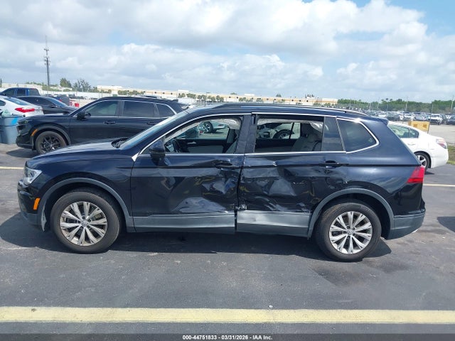 Продаж на аукціоні авто 2019 Volkswagen Tiguan 2.0t Se/2.0t Sel/2.0t Sel R-line/2.0t Sel R-line Black, vin: 3VV3B7AX2KM092208, номер лоту: 44751833