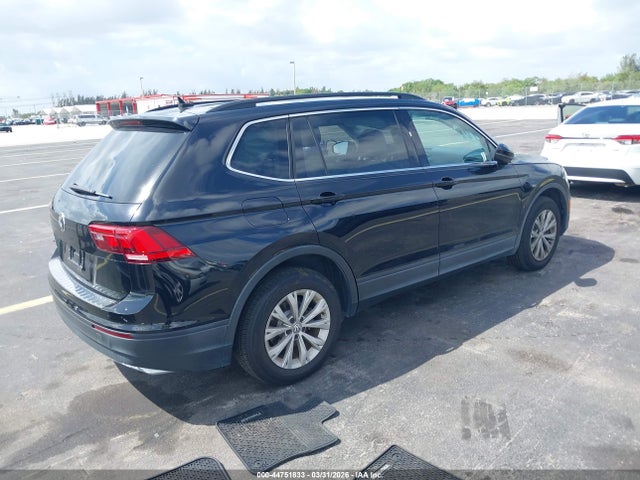 Продаж на аукціоні авто 2019 Volkswagen Tiguan 2.0t Se/2.0t Sel/2.0t Sel R-line/2.0t Sel R-line Black, vin: 3VV3B7AX2KM092208, номер лоту: 44751833