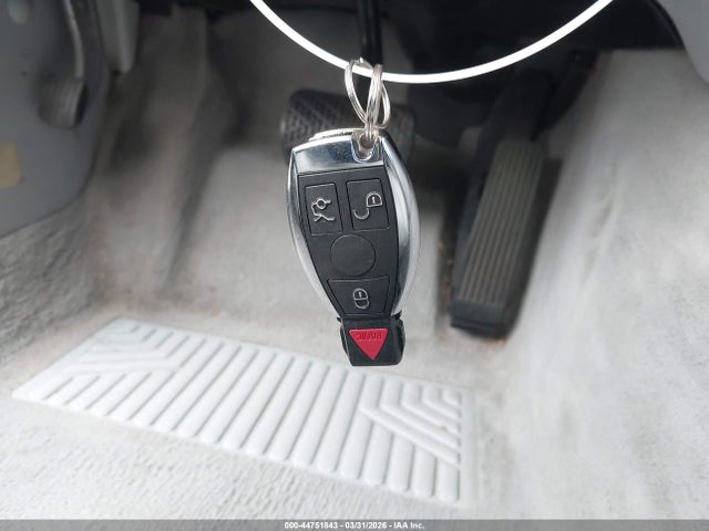 2002 Mercedes-benz C 240 მანქანა იყიდება აუქციონზე, vin: WDBRF61J32F185210, აუქციონის ნომერი: 44751843