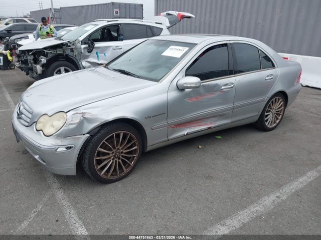 2002 Mercedes-benz C 240 მანქანა იყიდება აუქციონზე, vin: WDBRF61J32F185210, აუქციონის ნომერი: 44751843