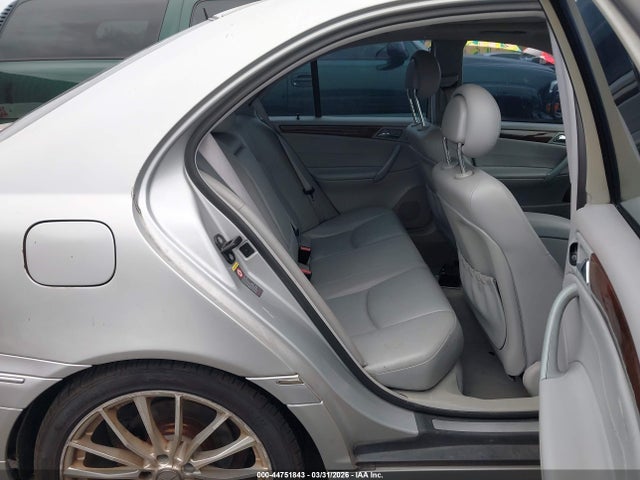 2002 Mercedes-benz C 240 მანქანა იყიდება აუქციონზე, vin: WDBRF61J32F185210, აუქციონის ნომერი: 44751843
