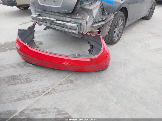 44751855 :رقم المزاد ، WDDGJ4HBXFG356261 vin ، 2015 Mercedes-benz C 250 مزاد بيع