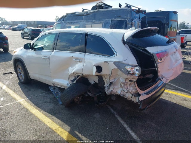 Aukcja sprzedaży 2015 Toyota Highlander Le Plus V6, vin: 5TDZKRFH0FS052883, numer aukcji: 44751871