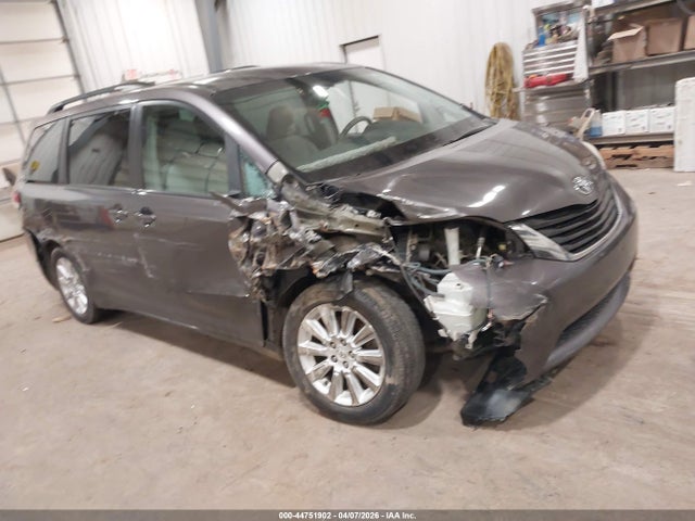 Продажа на аукционе авто 2012 Toyota Sienna Le 7 Passenger, vin: 5TDJK3DC7CS033633, номер лота: 44751902