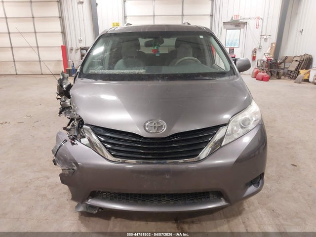 Продажа на аукционе авто 2012 Toyota Sienna Le 7 Passenger, vin: 5TDJK3DC7CS033633, номер лота: 44751902