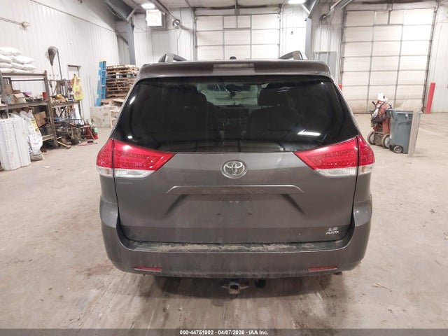 Продажа на аукционе авто 2012 Toyota Sienna Le 7 Passenger, vin: 5TDJK3DC7CS033633, номер лота: 44751902