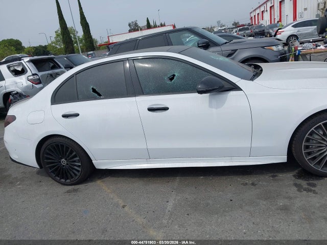W1KAF4GB8PR087790 Mercedes-Benz C 300 Sedan