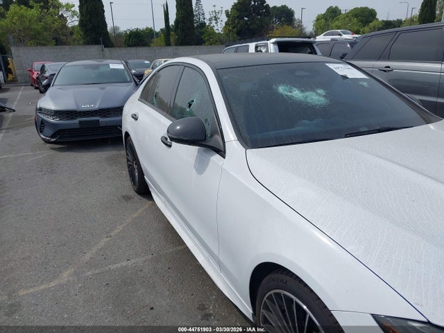 W1KAF4GB8PR087790 Mercedes-Benz C 300 Sedan